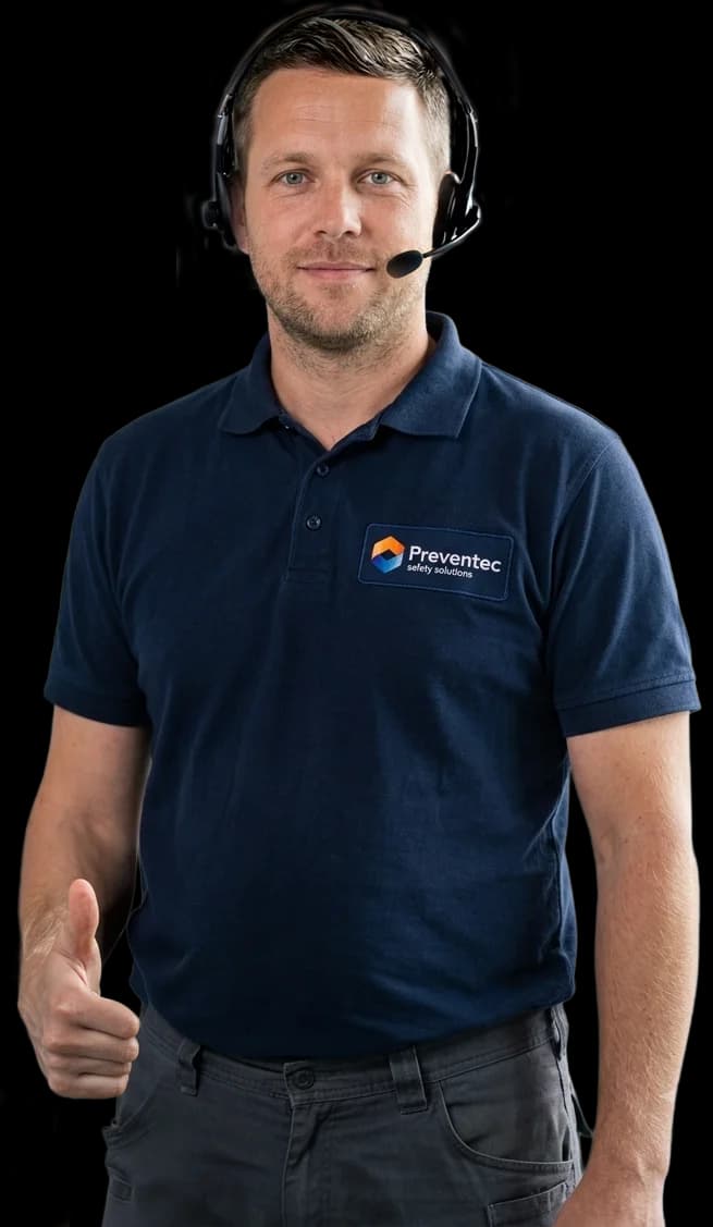 Adviseur van Preventec met headset